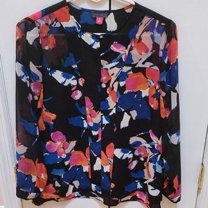 Vince Camuto multi color flowery blouse